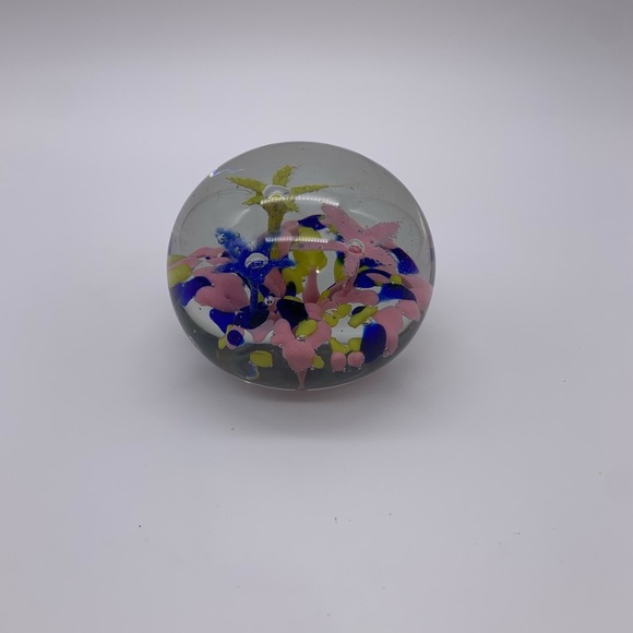 Stunning Vtg. Cobalt Blue Pink & Yellow Flowered Art Glass PAPERWEIGHT 3” - Picture 13 of 14